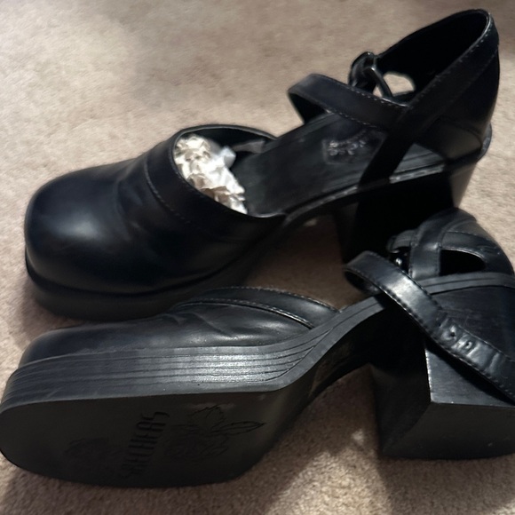 Skechers Black Platform Shoes - Picture 3 of 8